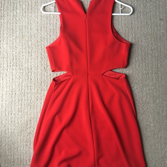 Express dress - Picture 4 of 5